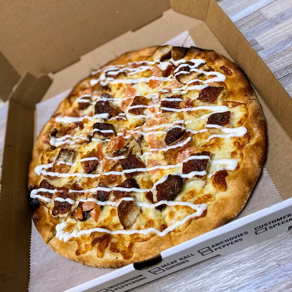 Chicken Bacon and Ranch Pizza